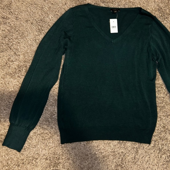 Ann Taylor Factory sweater - Picture 1 of 2